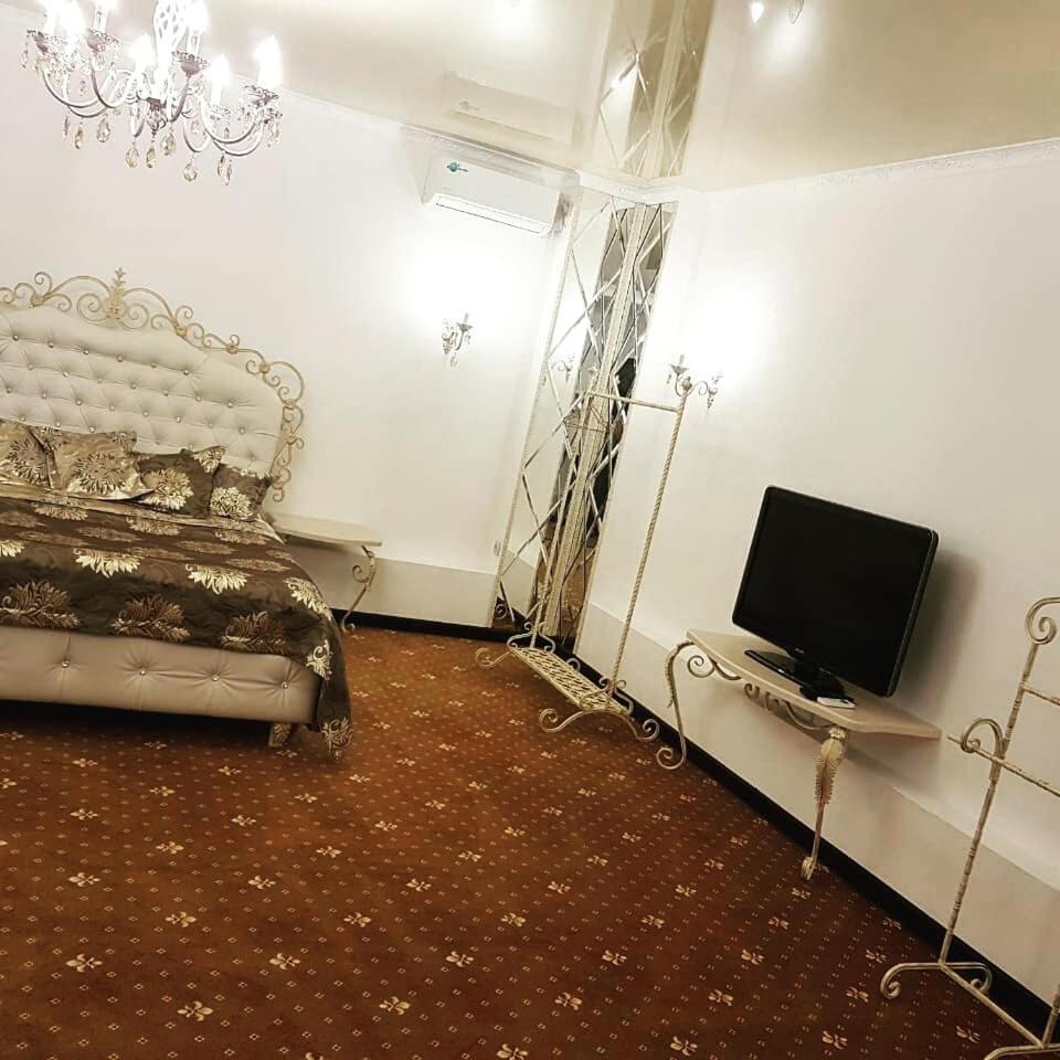 Sequoia Boutique Hotel Taraz Exterior photo